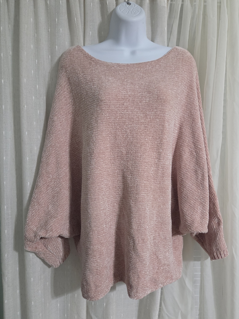 NWT Sweet Rain Blush Off-the-Shoulder Chenille Sweater